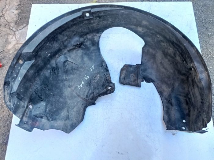 Подкрылок передний правый Ford Ка, Форд Ка 1996 - 2008г.в., 1.3 бензин, 97KG16114AK
