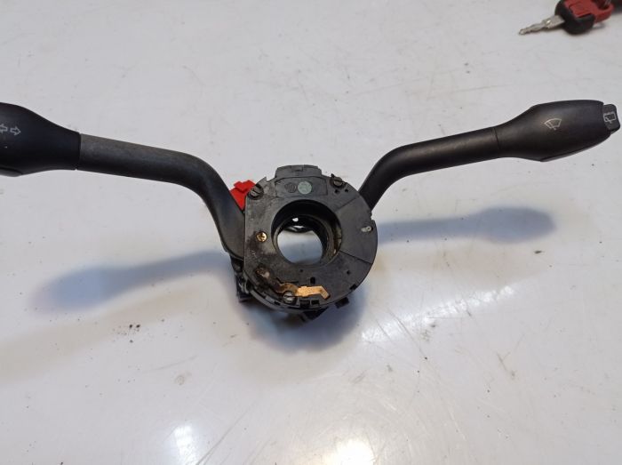 Переключатель подрулевой Volkswagen Lupo, Фольксваген Лупо 1.0 бензин, 6no953503ad