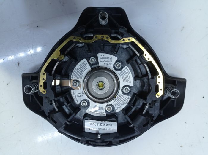 Подушка безопасности водителя airbag Volkswagen Lupo, Фольксваген Лупо 1.0 бензин, 6x0880201a