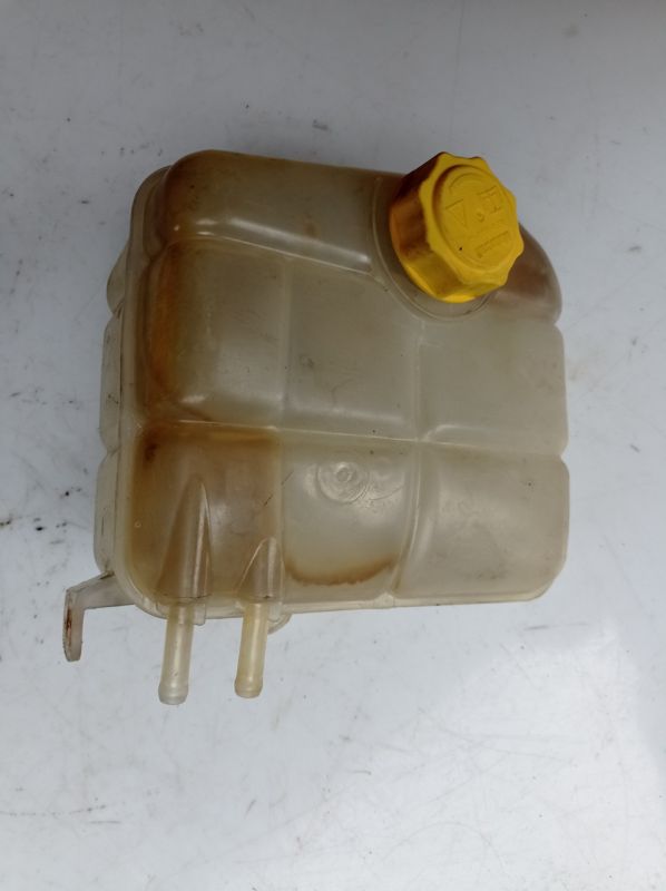 Бачок расширительный Ford Focus 1, Форд Фокус, 98ab8k218ak