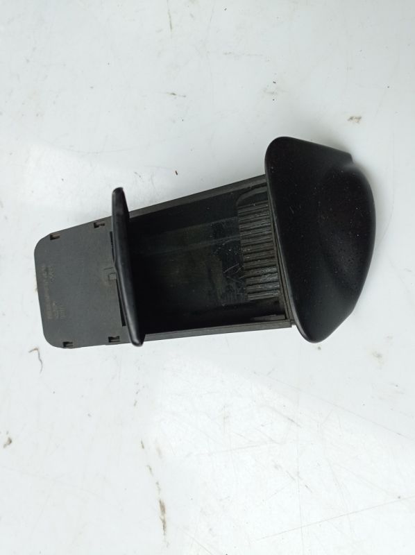Передняя пепельница Ford Focus 1, Форд Фокус, 1.6 бензин, 98aba04810cfw