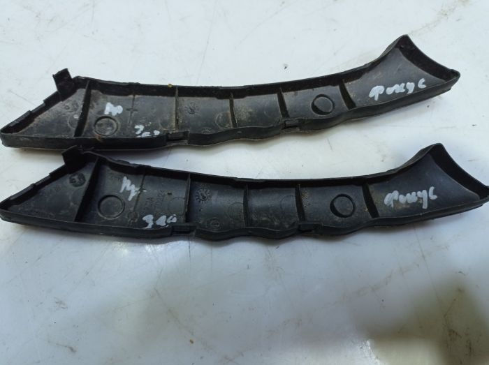 Ручка двері внутрішня права ззаду Ford Focus 1, Форд Фокус, 98aba24184