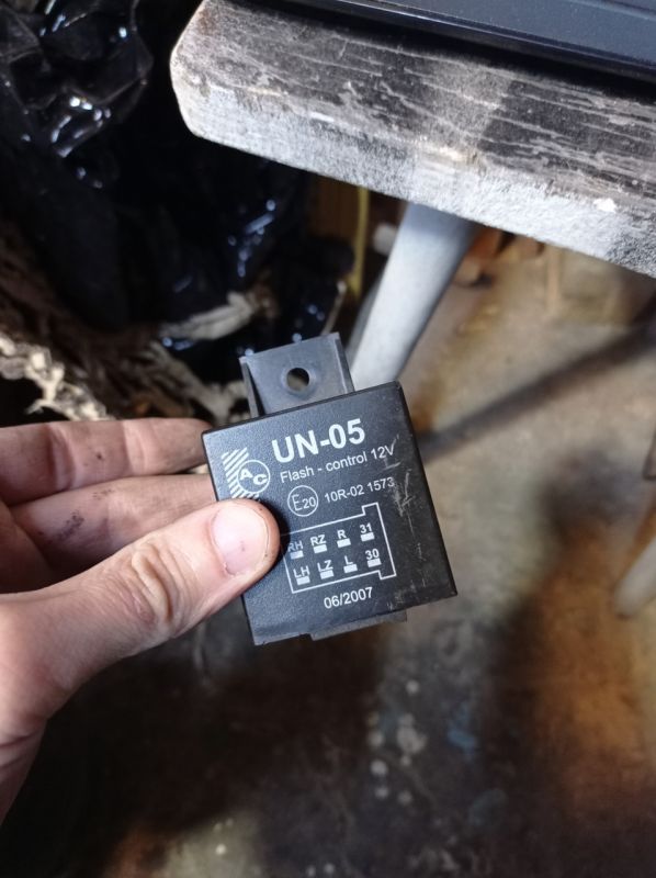 Реле фаркопа Opel Zafira A, Опель Зафіра А, 10R-02 1573
