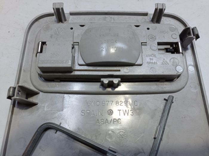 Плафон салону під люк VW Volkswagen Lupo, Фольксваген Лупо, 6n0877829c