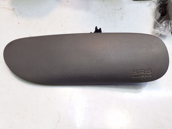 Накладка подушки пассажира Ford Ka, Форд Ка, 97KBB043C18