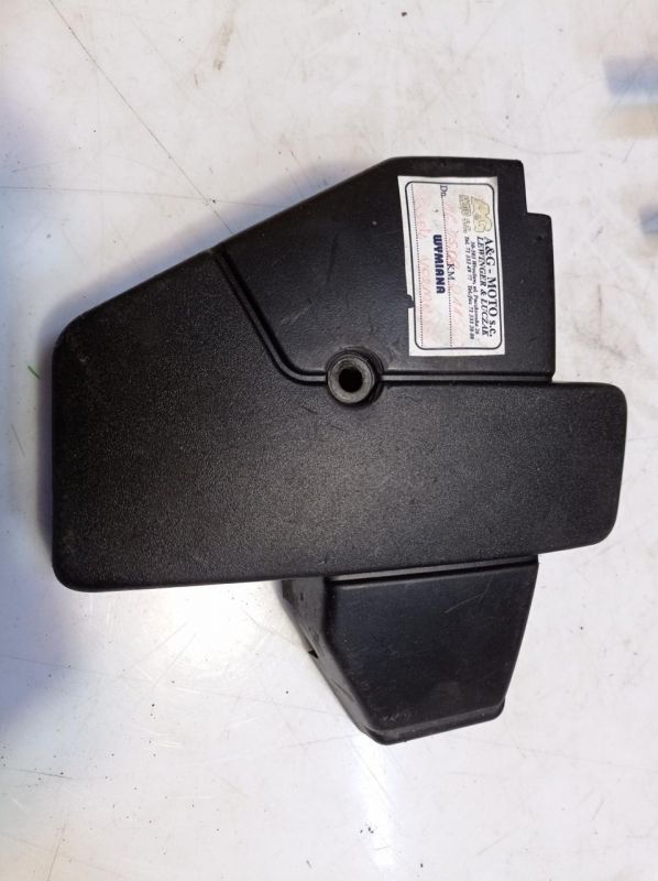 Крышка двигателя Renault Clio 2 1.9, Рено Клио 2, 7700101099