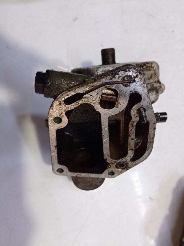 Корпус масляного фильтра Volkswagen Bora, 1.6 AKL, Фольксваген Бора, 06A115417
