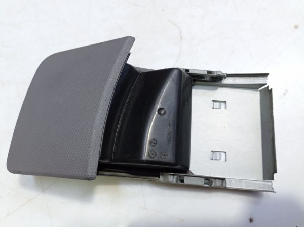 Пепельница передняя Nissan Micra K12, Нисан Микра К12, 68855AX702