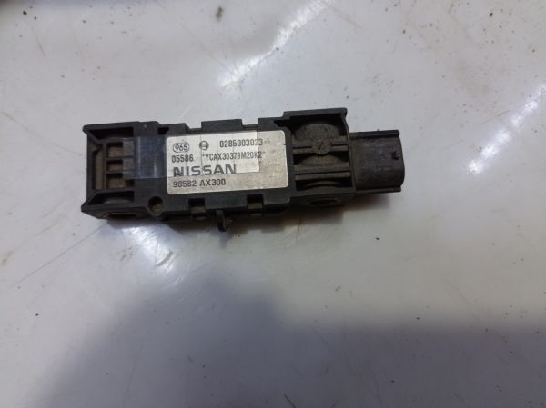 Датчик удара, датчик airbag передний Nissan Micra K12, Нисан Микра К12, 98582AX300