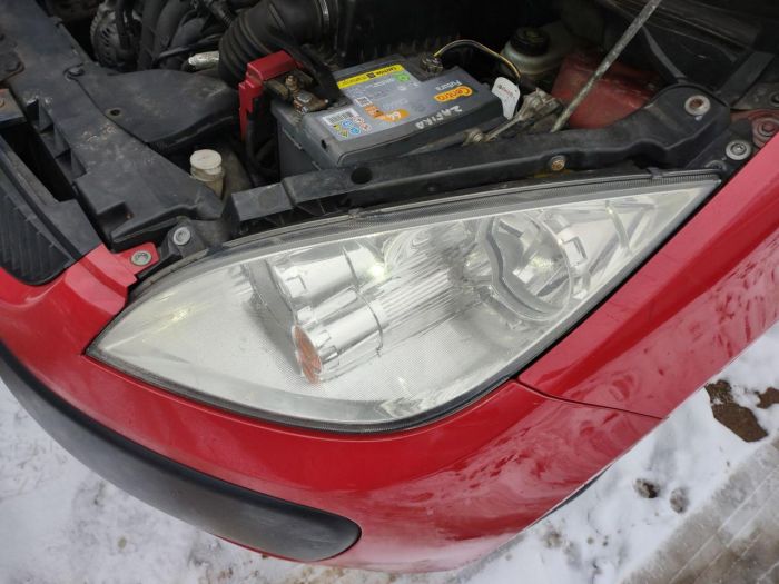 Фара права ліва Mitsubishi Colt 6, 3dv 2005 р.в., Мітсубісі Кольт