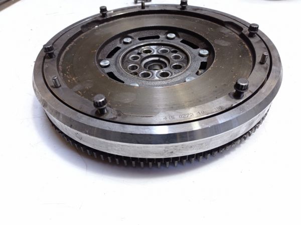Маховик двухмассовый Honda Accord 7, 2.2 CTDI, 415027210