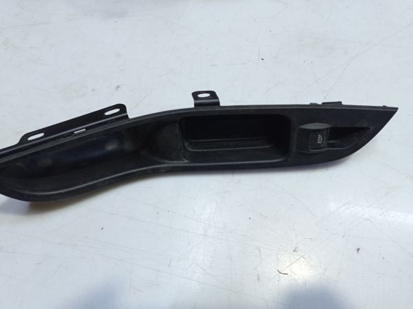 Ручка двери внутренняя передняя правая Ford Focus 3, Форд Фокус 3, BM51240A4A-ADW