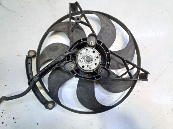 Вентилятор охлаждения Volkswagen Lupo, 1.2 TDI, Фольксваген Лупо, 885000906