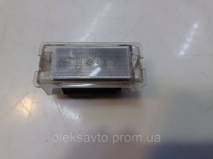Плафон освещения бардачка багажника Рено Клио 2, Renault Clio 2, 7700771935