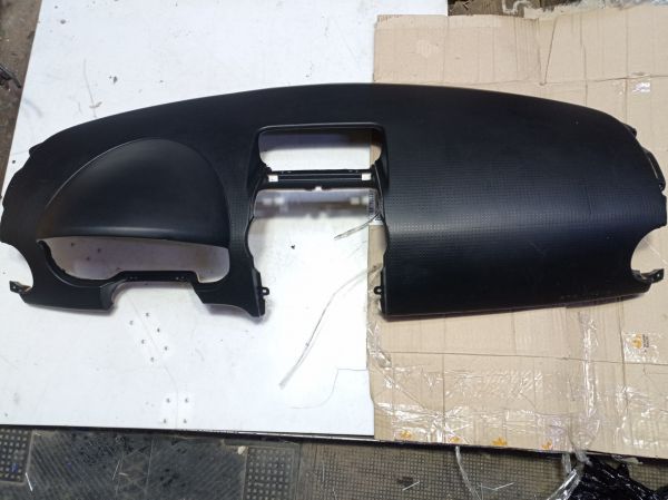Накладка торпеды верхняя с Airbag Mitsubishi Colt 6 (Z30), Митсубиси Кольт, MR951727