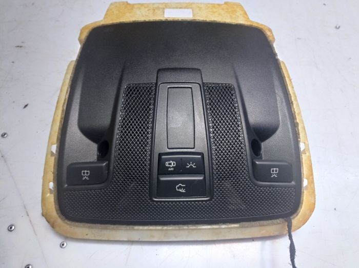 Плафон потолка передний LED Mercedes CLA, Мерседес, A0009007403