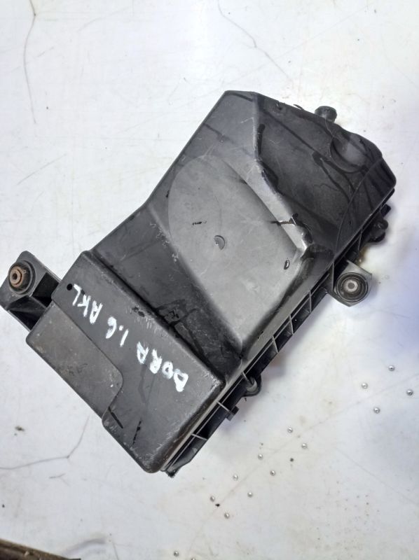 Корпус воздушного фильтра  Volkswagen Bora, 1.6 бензин, Фольксваген Бора,, 1J0129607AF