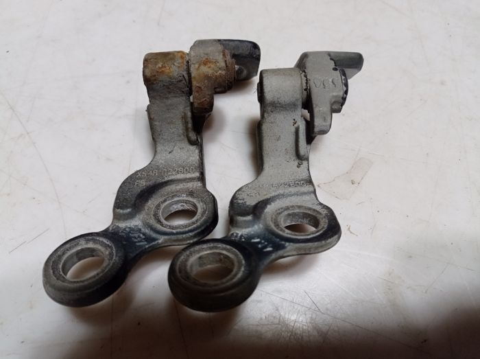 Петля двери передней правой Ford Focus, Форд Фокус, XS4AA22800AB