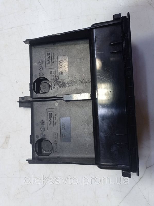 Подстаканники Volkswagen Lupo, Фольксваген Лупо, 6X0857558 A