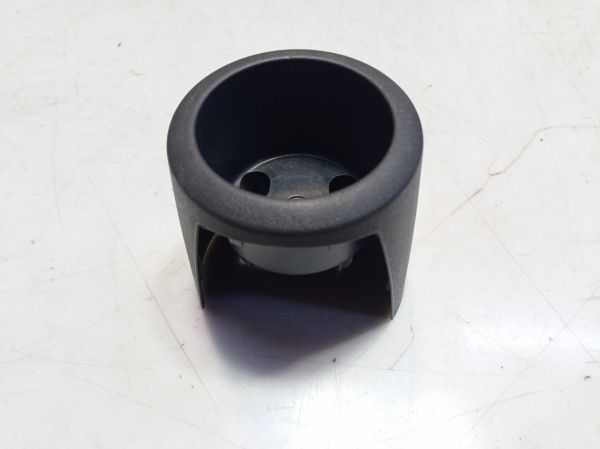 Подстаканник Mitsubishi Colt 6, Митсубиси Кольт, MN108449