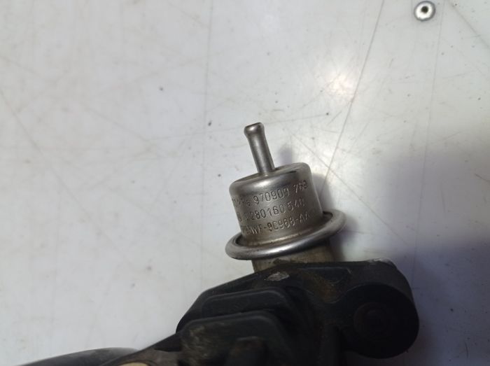 Клапан топливной рейки Ford Ka, Форд Ка, 95WF9C968AA