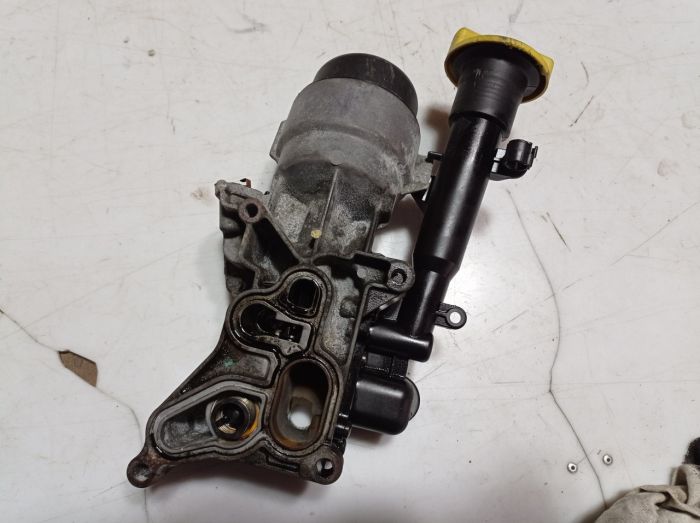 Корпус масляного фильтра Opel Corsa C, 1.3 CDTI, 2003 - 2009 г.в., Опель Корса С