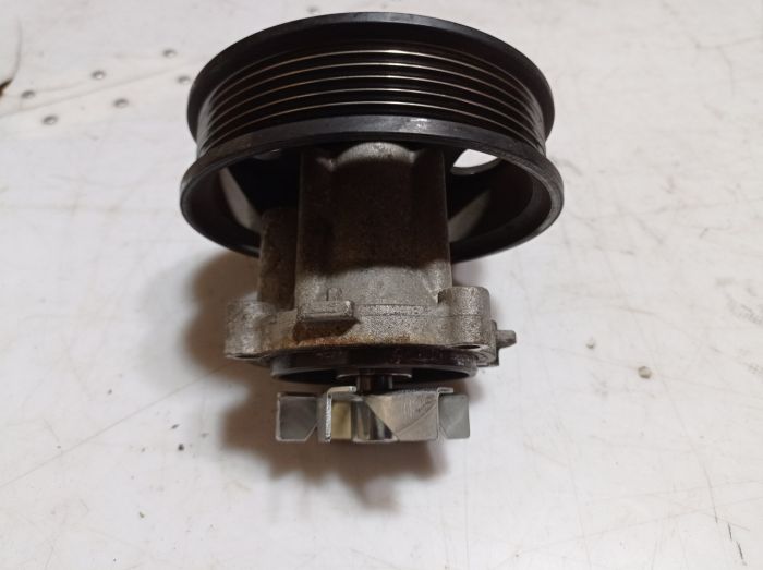 Помпа, водяной насос Opel Corsa C, 1.3 CDTI, 2003 – 2009 г.в., Опель Корса С
