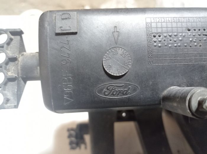 Коллектор впускной Ford Ka 1.3, Форд Ка, 96BF9424CD