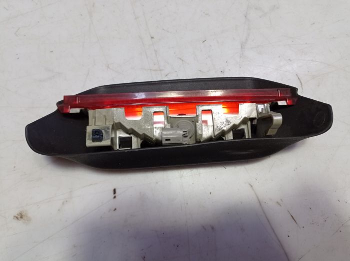 Дополнительный стоп сигнал Toyota Yaris 1.3 1999-2005, Тайота Ярис
