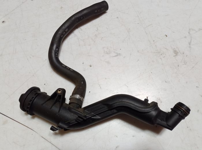 Горловина маслозаливна Peugeot Expert, Ford Mondeo 2004 – 2011р.в., 9654733980