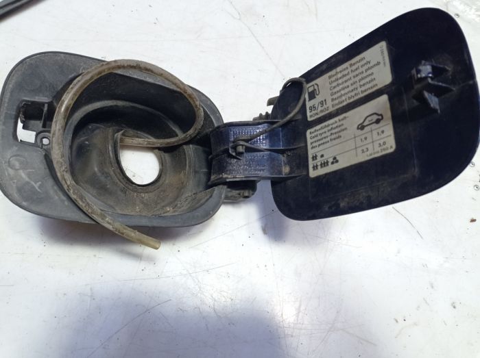 Лючок паливного бака Volkswagen Bora, Фольксваген Бора, 1J0809857B