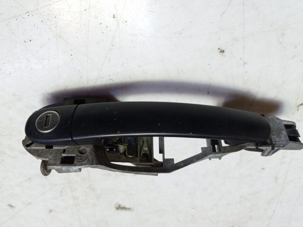 Ручка двери наружная передняя левая Volkswagen Bora, Фольксваген Бора, 3B0837885