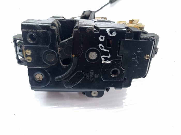 Замок правой двери VW Volkswagen Lupo 2 pin, Фольксваген Лупо