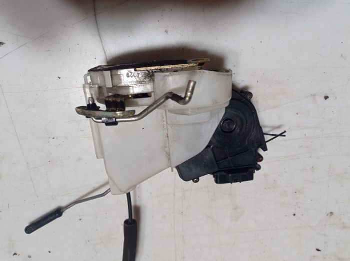 Замок задней левой двери 6 pin Honda Accord 7, Хонда Аккорд