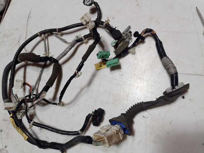 Проводка двери передней правой Honda Accord 7, Хонда Аккорд, 32751-sea-e010  32757-SEA-E310