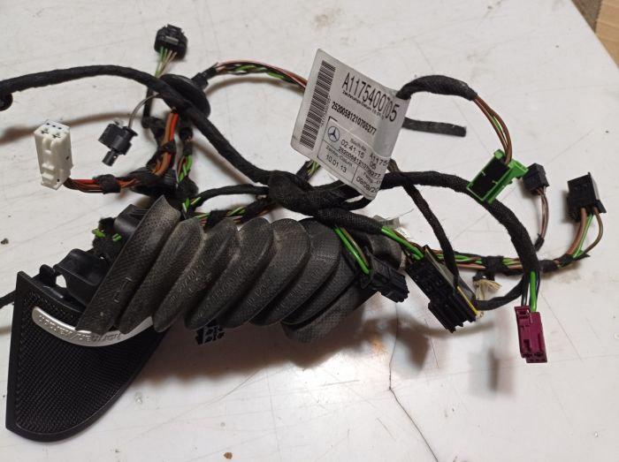 Жгут проводов правой передней двери Mercedes-Benz W117 CLA 250, Мерседес, A1765405408, A1175400705