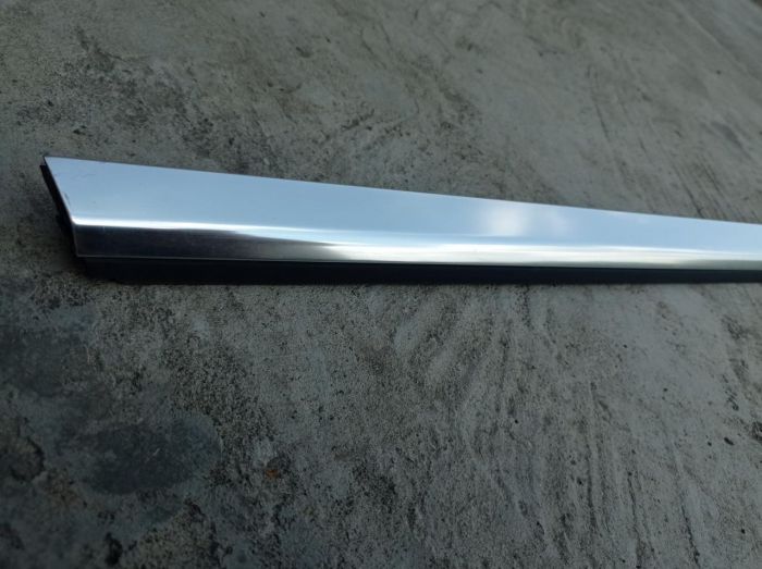Молдинг двері скло хром Mercedes-Benz W117 CLA 250, Мерседес, A1177250282
