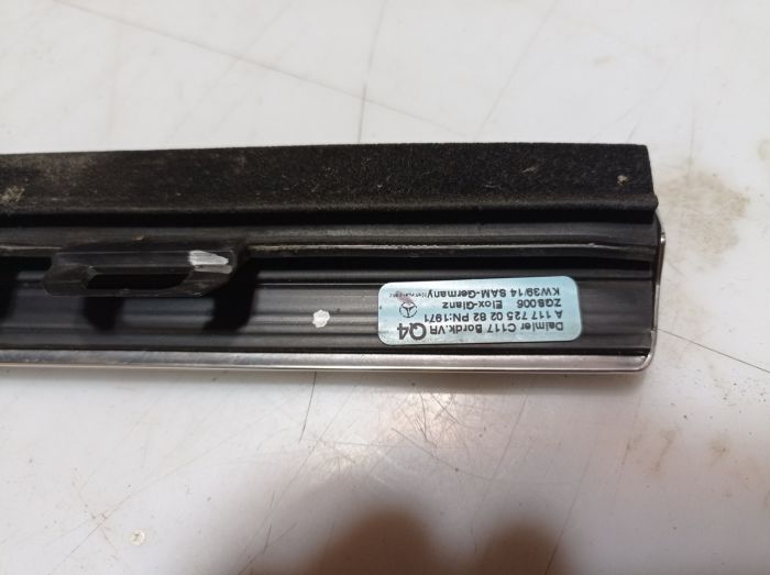 Молдинг двері скло хром Mercedes-Benz W117 CLA 250, Мерседес, A1177250282
