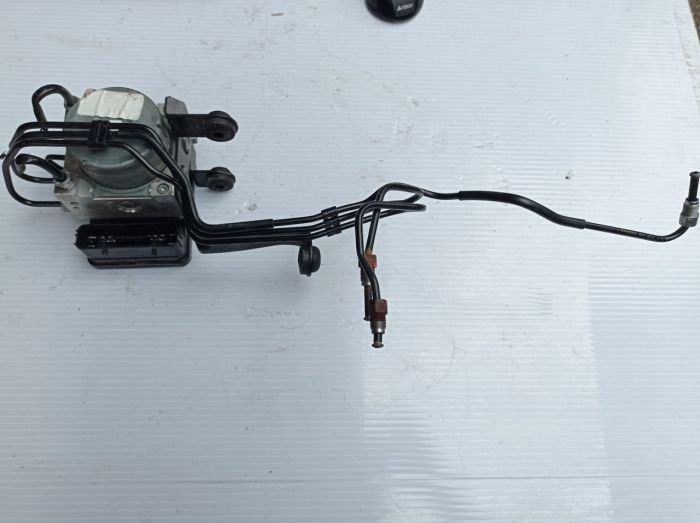 Блок ABS Ford Focus mk3 11-18 г.в., 2.0 бензин, Форд Фокус 3, F1FC2C219BF
