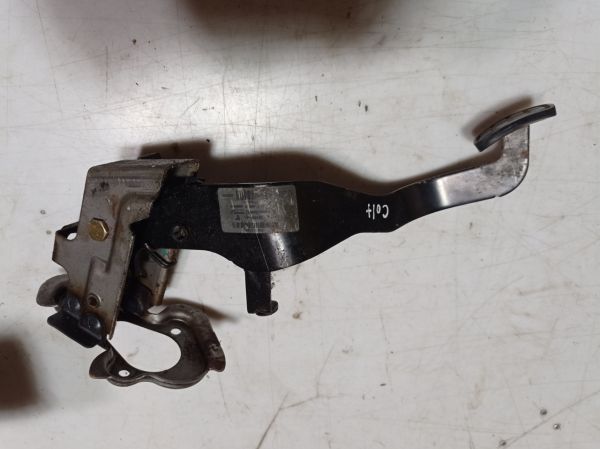 Педаль сцепления Mitsubishi Colt 6, 1.1 бензин, Митсубиси Кольт 6, MR955198, A45428006018
