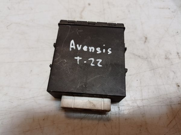Блок управления центральным замком Toyota Avensis Т22, 1998 - 2003 г.в., 2.0 D-4D, Тайота Авенсис, 8974105040