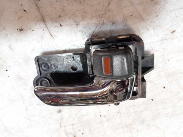 Ручка открытия двери внутренняя левая Toyota Avensis Т22, 1998 - 2003 г.в., 2.0 D-4D, Тайота Авенсис