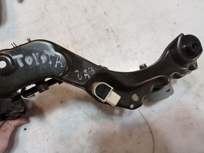 Датчик педали газа Toyota Avensis Т22, 1998 - 2003 г.в., 2.0 D-4D, Тайота Авенсис, 89281-20010
