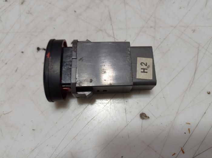 Кнопка аварийной сигнализации Daewoo Matiz M100, 1998 - 2000 г.в., 0.8л., Деу Матиз