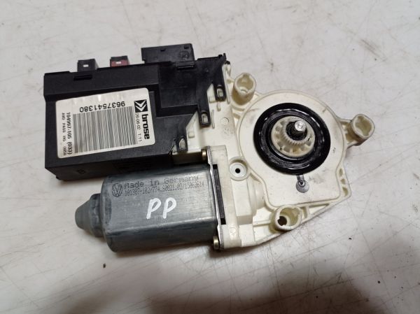 Моторчик стеклоподъёмника передний правый Citroen C5, 2.0 16V, 2001-2004 г.в., Ситроен С5, 9637541380