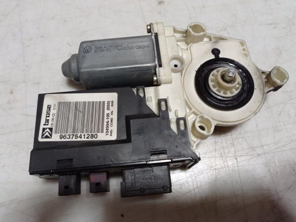 Моторчик стеклоподъёмника передний левый Citroen C5, 2.0 16V, 2001-2004 г.в., Ситроен С5, 9637541280