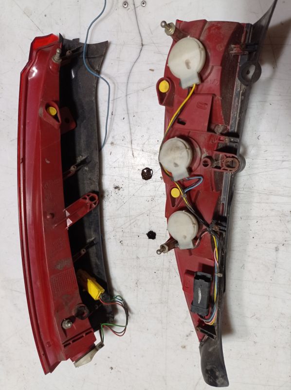 Фонарь задний левый нижний верхний Citroen C5, 2.0 16V, 2001-2004 г.в., универсал, Ситроен С5, 9632609777