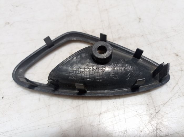 Накладка ручки передньої правої Citroen C5, 2.0 16V, 2001-2004 р.в., універсал, Сітроен С5, 9641451677