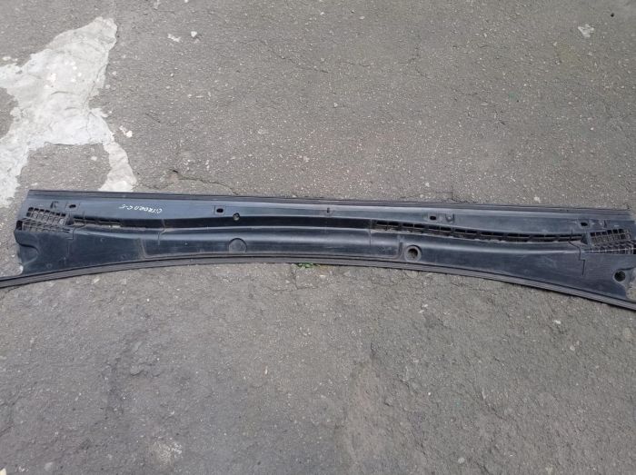 Пластик под лобовое стекло Жабо Citroen C5, 2.0 16V, 2001-2004 г.в., универсал, Ситроен С5, 9627884177