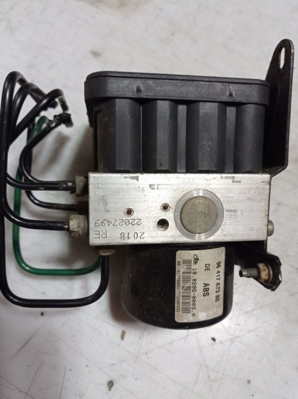 Блок ABS Citroen C5, 2.0 16V, 2001-2004 г.в., универсал, Ситроен С5, 9641767380